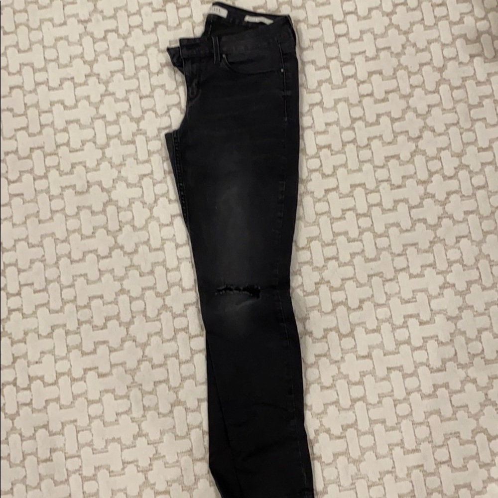 Guess Jeans